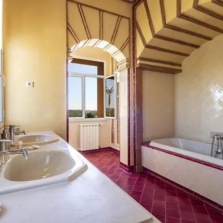 Quinta Dionysus By Algarve Holidays * Αλμπουφέιρα