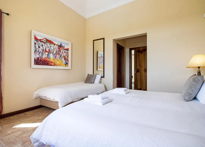 Quinta Dionysus Villa *